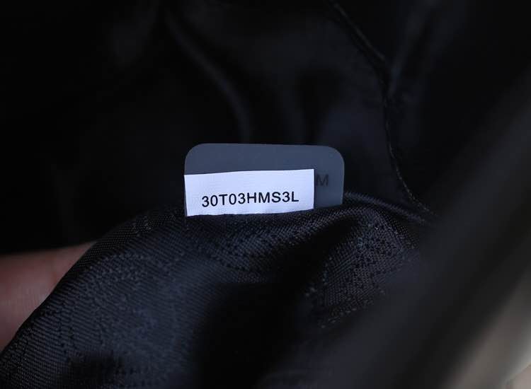 MK2014官网同步新款 顶级羊皮菱格锁头包 黑拼白 时尚女款手提包单肩包