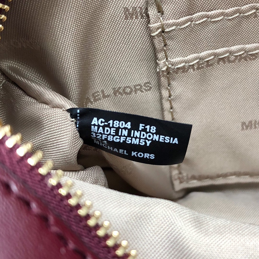 MK2019新款女包 迈克科尔斯拼色牛皮星星装饰相机包单肩斜挎包包19CM 红色